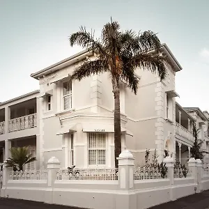 Noah House Hotel